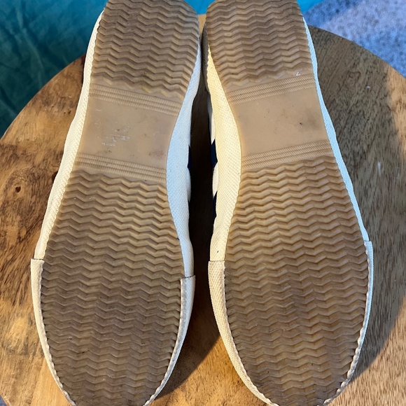 Gola Womens Sneakers - Picture 8 of 8